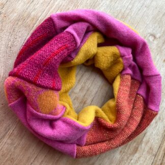 Pink Saffron Fleece-lined Neckwarmer